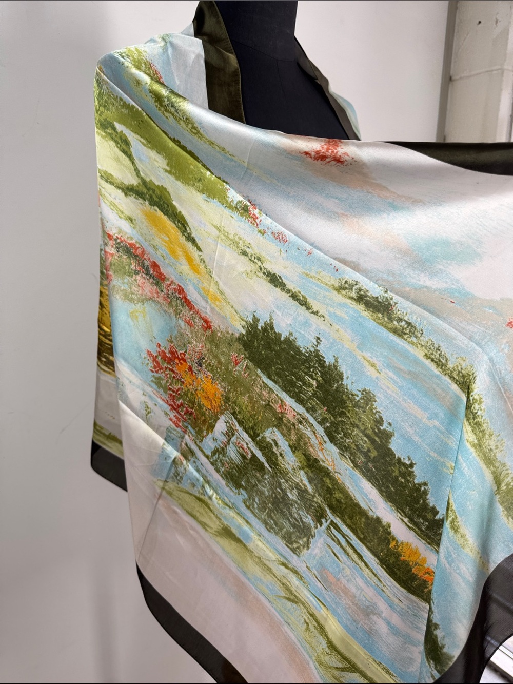 Silk Scarf Shawl Multicolor Landscape Print Lightweight Wrap Elegant Chic - Picture 4 of 13